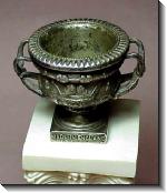 warwick-vase-3.jpg